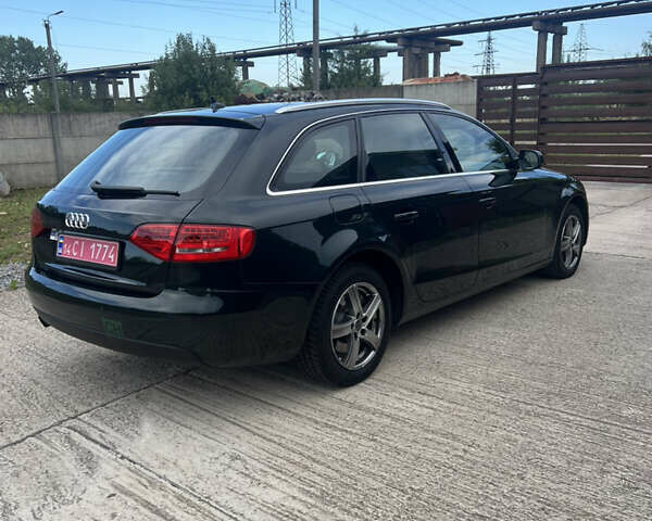 Зелений Ауді А4, об'ємом двигуна 1.8 л та пробігом 197 тис. км за 8600 $, фото 15 на Automoto.ua