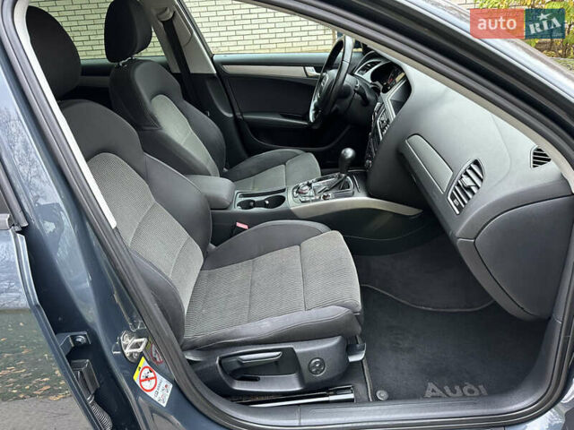 Зеленый Ауди А4, объемом двигателя 2 л и пробегом 213 тыс. км за 9600 $, фото 43 на Automoto.ua