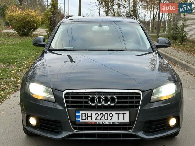 Зеленый Ауди А4, объемом двигателя 2 л и пробегом 213 тыс. км за 9600 $, фото 31 на Automoto.ua