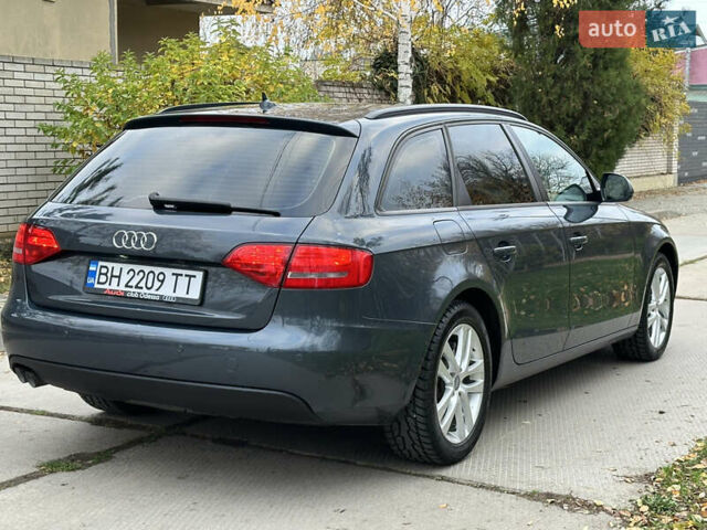 Зеленый Ауди А4, объемом двигателя 2 л и пробегом 213 тыс. км за 9600 $, фото 29 на Automoto.ua