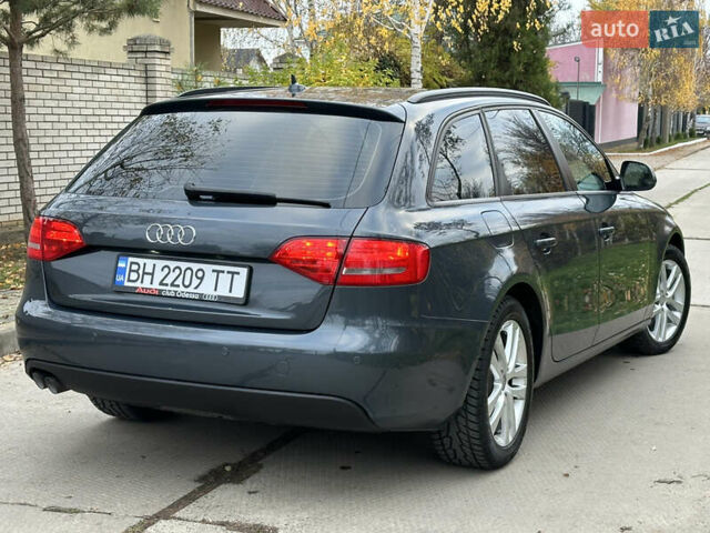 Зеленый Ауди А4, объемом двигателя 2 л и пробегом 213 тыс. км за 9600 $, фото 10 на Automoto.ua