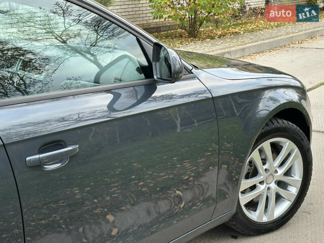 Зеленый Ауди А4, объемом двигателя 2 л и пробегом 213 тыс. км за 9600 $, фото 15 на Automoto.ua