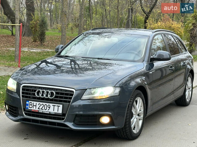 Зеленый Ауди А4, объемом двигателя 2 л и пробегом 213 тыс. км за 9600 $, фото 26 на Automoto.ua