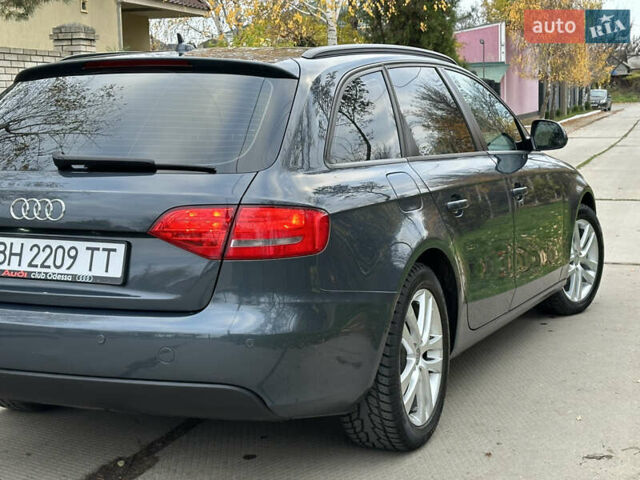 Зеленый Ауди А4, объемом двигателя 2 л и пробегом 213 тыс. км за 9600 $, фото 14 на Automoto.ua