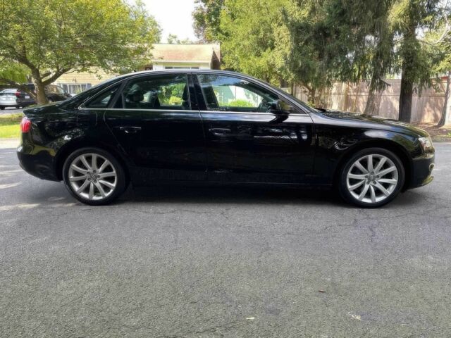 Оранжевый Ауди А4, объемом двигателя 2 л и пробегом 83 тыс. км за 8500 $, фото 3 на Automoto.ua