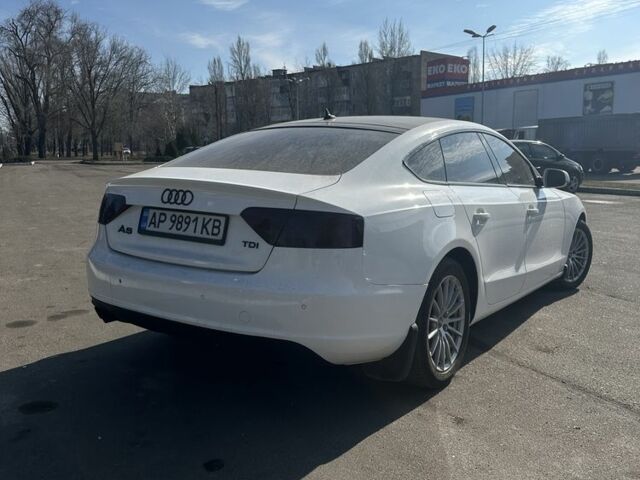 Білий Ауді A5, об'ємом двигуна 0 л та пробігом 222 тис. км за 12400 $, фото 5 на Automoto.ua