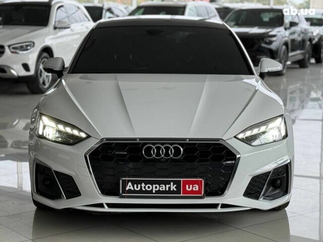 Белый Ауди А5, объемом двигателя 2 л и пробегом 56 тыс. км за 42990 $, фото 1 на Automoto.ua