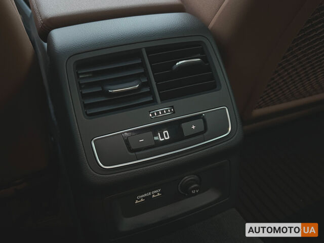 Белый Ауди А5, объемом двигателя 2 л и пробегом 18 тыс. км за 44700 $, фото 13 на Automoto.ua