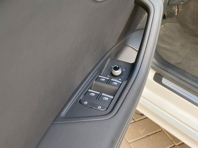 Белый Ауди А5, объемом двигателя 2 л и пробегом 8 тыс. км за 33490 $, фото 14 на Automoto.ua