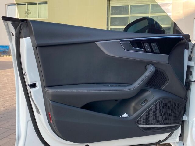 Белый Ауди А5, объемом двигателя 2 л и пробегом 8 тыс. км за 33490 $, фото 16 на Automoto.ua