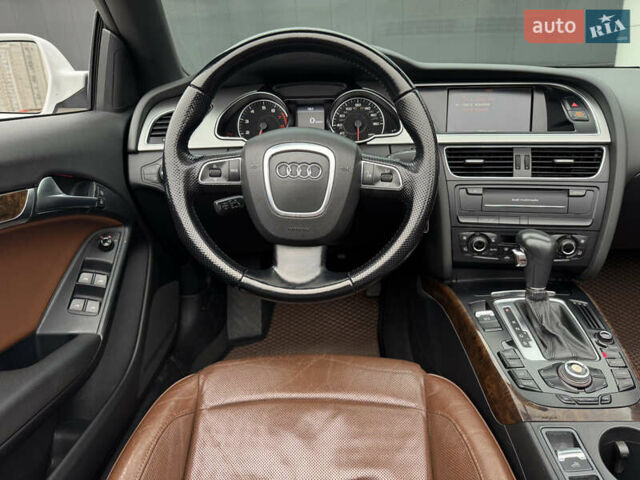 Белый Ауди А5, объемом двигателя 1.98 л и пробегом 227 тыс. км за 10500 $, фото 20 на Automoto.ua