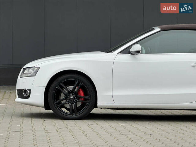 Белый Ауди А5, объемом двигателя 1.98 л и пробегом 227 тыс. км за 10500 $, фото 7 на Automoto.ua
