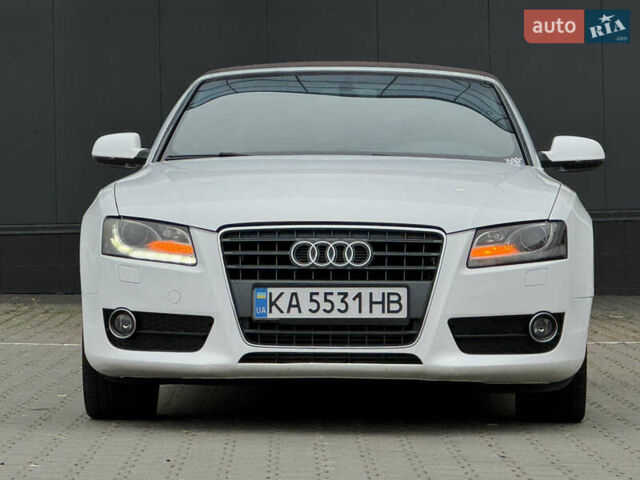 Белый Ауди А5, объемом двигателя 1.98 л и пробегом 227 тыс. км за 10500 $, фото 5 на Automoto.ua