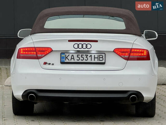Белый Ауди А5, объемом двигателя 1.98 л и пробегом 227 тыс. км за 10500 $, фото 11 на Automoto.ua