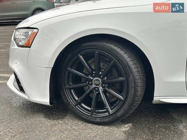 Белый Ауди А5, объемом двигателя 1.98 л и пробегом 144 тыс. км за 11990 $, фото 12 на Automoto.ua
