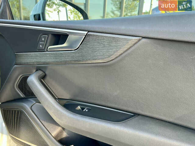 Белый Ауди А5, объемом двигателя 1.98 л и пробегом 65 тыс. км за 27500 $, фото 37 на Automoto.ua