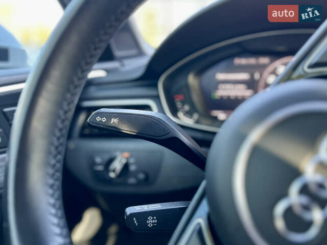 Белый Ауди А5, объемом двигателя 1.98 л и пробегом 65 тыс. км за 27500 $, фото 23 на Automoto.ua