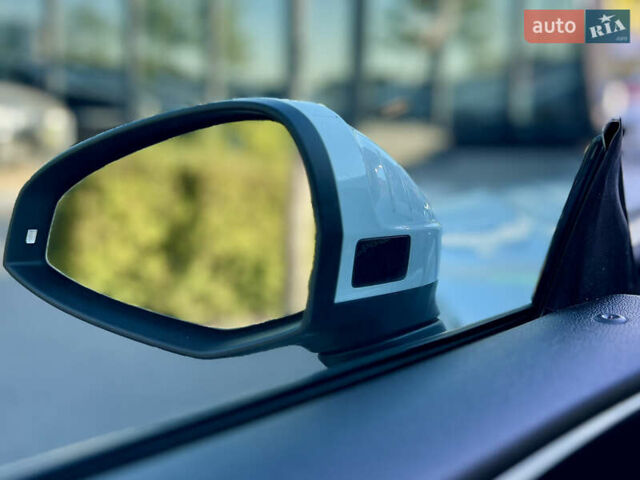 Белый Ауди А5, объемом двигателя 1.98 л и пробегом 65 тыс. км за 27500 $, фото 41 на Automoto.ua