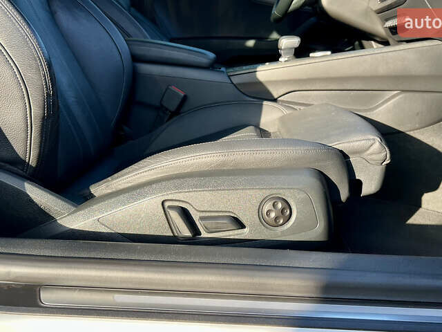 Белый Ауди А5, объемом двигателя 1.98 л и пробегом 65 тыс. км за 27500 $, фото 38 на Automoto.ua