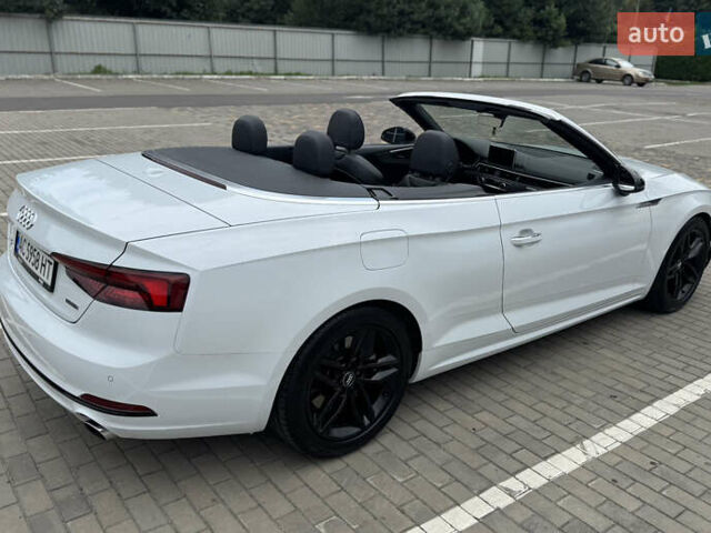 Белый Ауди А5, объемом двигателя 1.98 л и пробегом 99 тыс. км за 25550 $, фото 11 на Automoto.ua