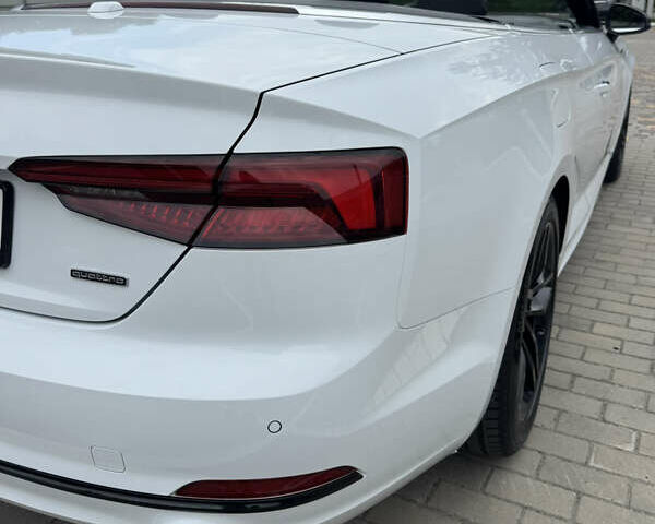 Белый Ауди А5, объемом двигателя 1.98 л и пробегом 99 тыс. км за 25550 $, фото 33 на Automoto.ua