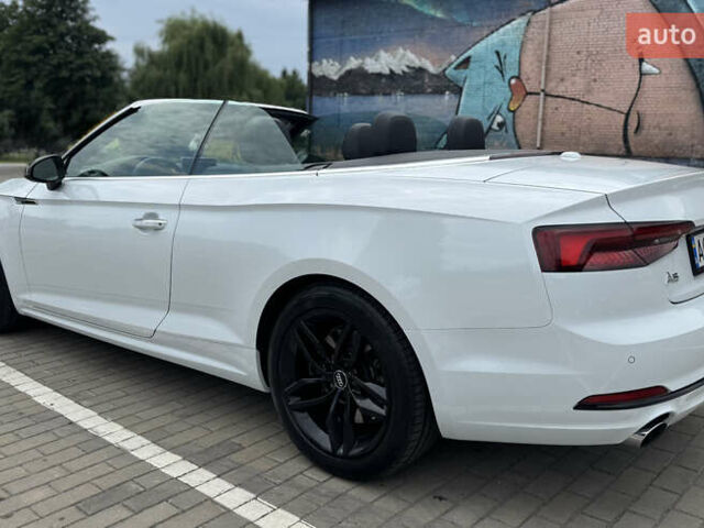 Белый Ауди А5, объемом двигателя 1.98 л и пробегом 99 тыс. км за 25550 $, фото 3 на Automoto.ua