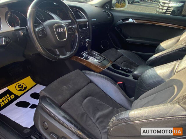 Білий Ауді A5, об'ємом двигуна 3.2 л та пробігом 199 тис. км за 10500 $, фото 10 на Automoto.ua
