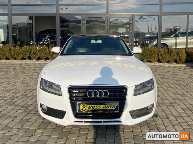 Білий Ауді A5, об'ємом двигуна 3.2 л та пробігом 199 тис. км за 10500 $, фото 1 на Automoto.ua