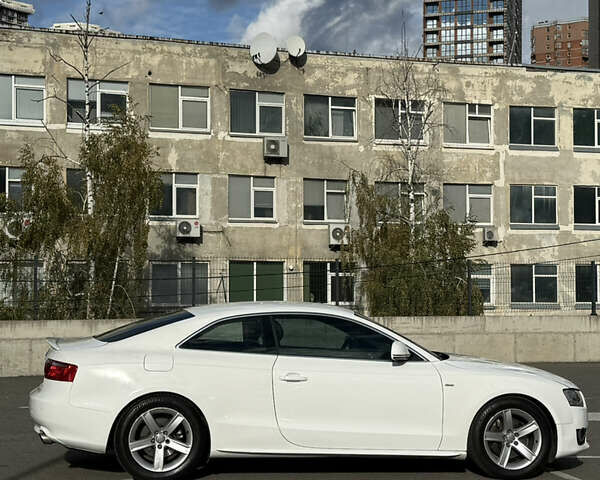 Ауди А5 2008 в Киеве на Automoto.ua Белый Ауди А5, объемом двигателя 2.7 л и пробегом 251 тыс. км за 8500 $, фото 10 на Automoto.ua