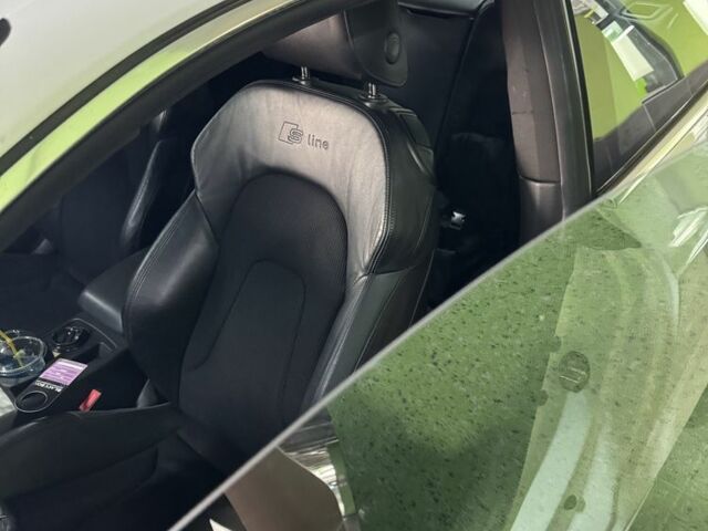 Белый Ауди А5, объемом двигателя 2.7 л и пробегом 251 тыс. км за 10200 $, фото 8 на Automoto.ua