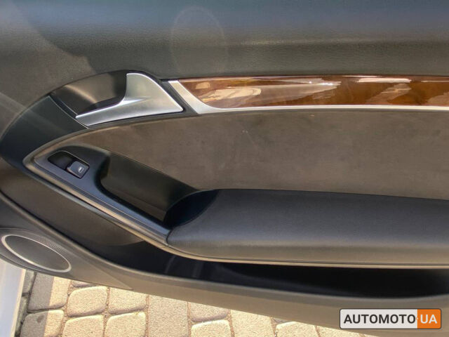 Білий Ауді A5, об'ємом двигуна 3.2 л та пробігом 199 тис. км за 10500 $, фото 17 на Automoto.ua