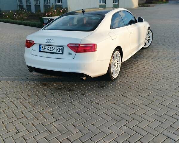 Ауди А5 2009 в Николаеве на Automoto.ua Белый Ауди А5, объемом двигателя 3.2 л и пробегом 241 тыс. км за 10500 $, фото 6 на Automoto.ua