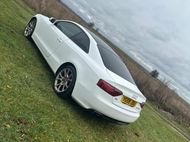 Білий Ауді A5, об'ємом двигуна 2 л та пробігом 332 тис. км за 4125 $, фото 12 на Automoto.ua