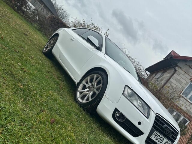 Білий Ауді A5, об'ємом двигуна 2 л та пробігом 332 тис. км за 4125 $, фото 4 на Automoto.ua