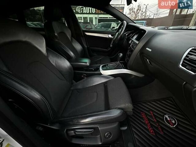 Білий Ауді A5, об'ємом двигуна 1.98 л та пробігом 244 тис. км за 13300 $, фото 18 на Automoto.ua