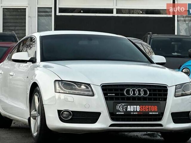Білий Ауді A5, об'ємом двигуна 1.98 л та пробігом 244 тис. км за 13300 $, фото 4 на Automoto.ua