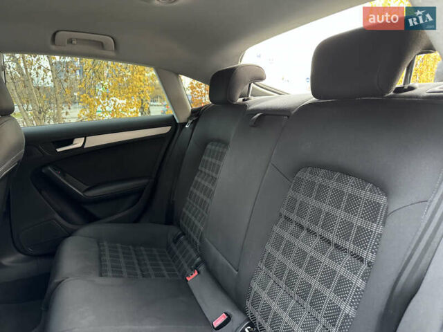 Белый Ауди А5, объемом двигателя 1.98 л и пробегом 196 тыс. км за 11600 $, фото 9 на Automoto.ua