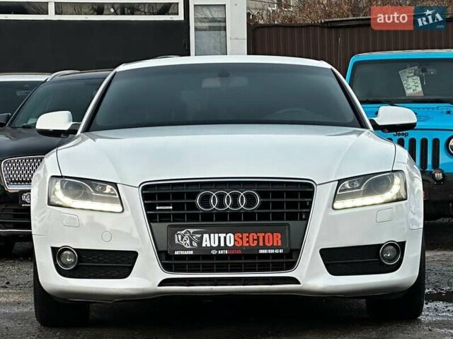 Білий Ауді A5, об'ємом двигуна 1.98 л та пробігом 244 тис. км за 13300 $, фото 3 на Automoto.ua