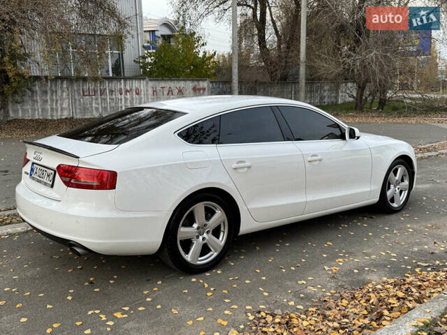 Белый Ауди А5, объемом двигателя 1.98 л и пробегом 196 тыс. км за 11600 $, фото 2 на Automoto.ua