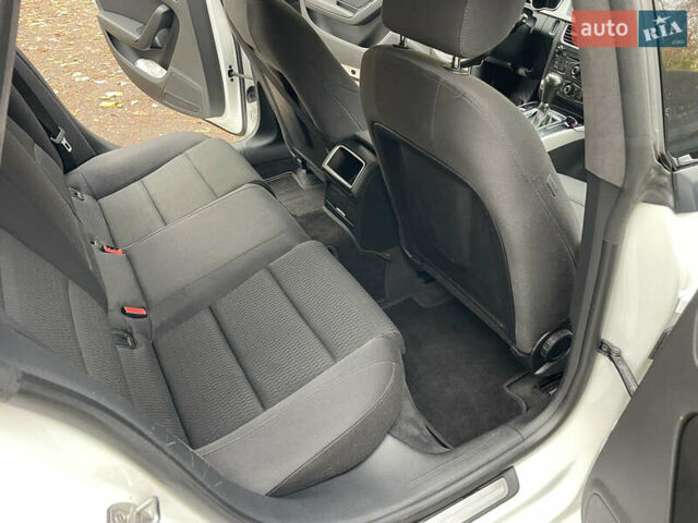 Белый Ауди А5, объемом двигателя 1.8 л и пробегом 193 тыс. км за 11499 $, фото 16 на Automoto.ua