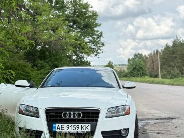 Белый Ауди А5, объемом двигателя 2 л и пробегом 140 тыс. км за 9500 $, фото 3 на Automoto.ua