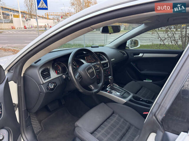 Белый Ауди А5, объемом двигателя 2 л и пробегом 196 тыс. км за 10200 $, фото 13 на Automoto.ua