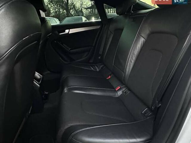 Білий Ауді A5, об'ємом двигуна 1.98 л та пробігом 244 тис. км за 13300 $, фото 13 на Automoto.ua