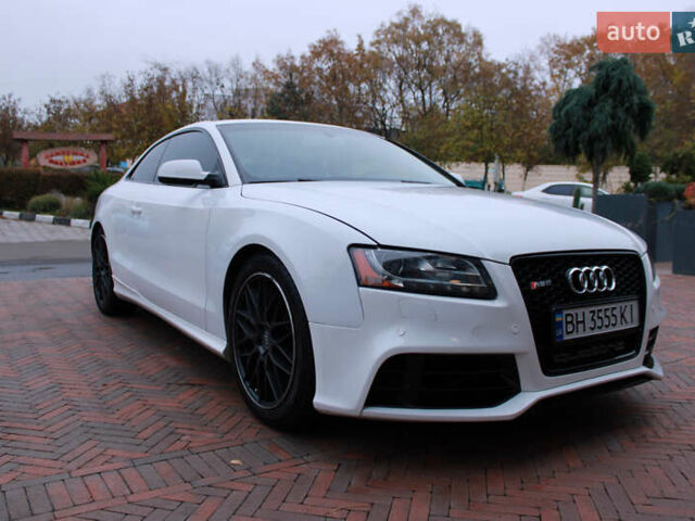 Белый Ауди А5, объемом двигателя 1.98 л и пробегом 222 тыс. км за 11700 $, фото 2 на Automoto.ua