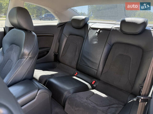 Белый Ауди А5, объемом двигателя 1.98 л и пробегом 152 тыс. км за 12300 $, фото 17 на Automoto.ua