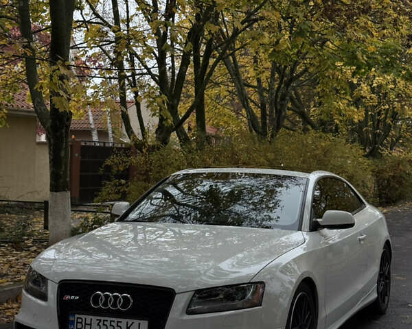 Белый Ауди А5, объемом двигателя 1.98 л и пробегом 222 тыс. км за 11700 $, фото 5 на Automoto.ua