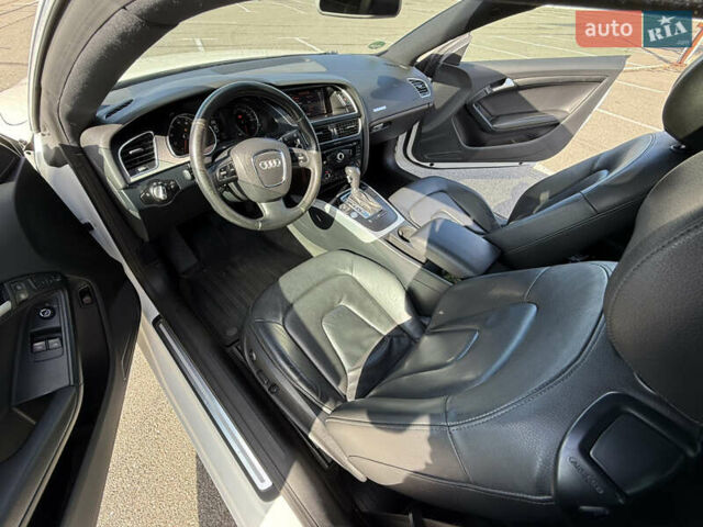 Белый Ауди А5, объемом двигателя 1.98 л и пробегом 218 тыс. км за 9990 $, фото 23 на Automoto.ua