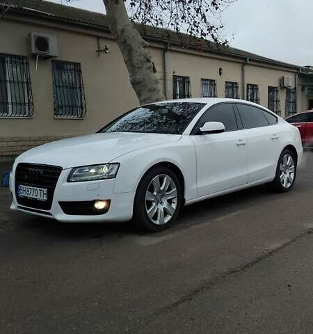 Белый Ауди А5, объемом двигателя 1.8 л и пробегом 171 тыс. км за 9700 $, фото 3 на Automoto.ua