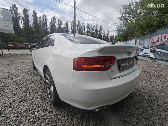 Білий Ауді A5, об'ємом двигуна 0 л та пробігом 168 тис. км за 11500 $, фото 7 на Automoto.ua