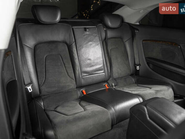 Белый Ауди А5, объемом двигателя 2 л и пробегом 84 тыс. км за 13500 $, фото 51 на Automoto.ua